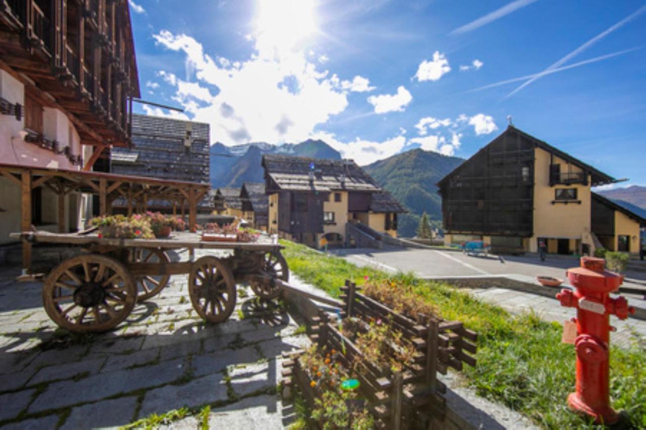 Grange Hike & Ski Sestriere Apartments Экстерьер фото