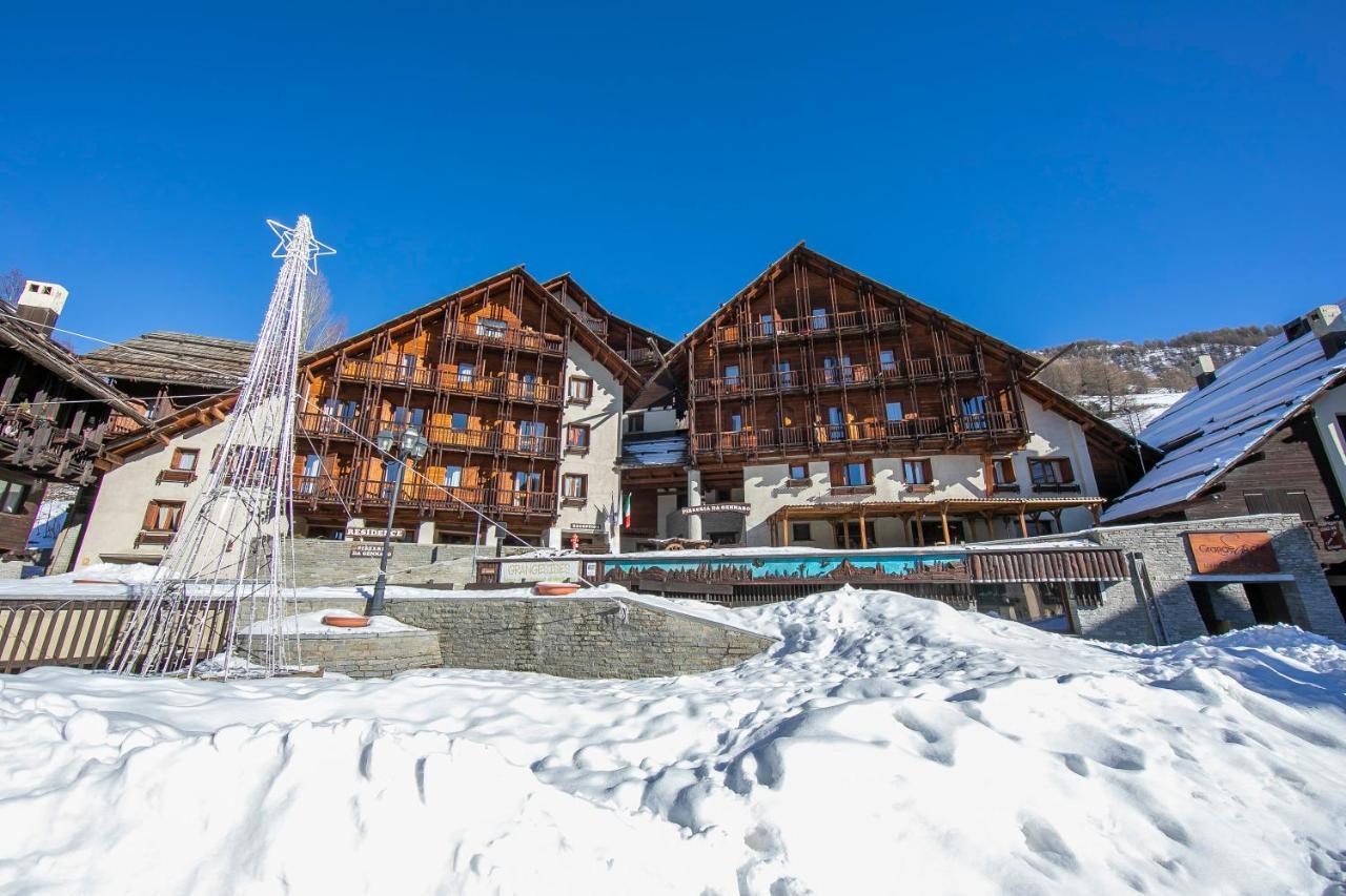 Grange Hike & Ski Sestriere Apartments Экстерьер фото