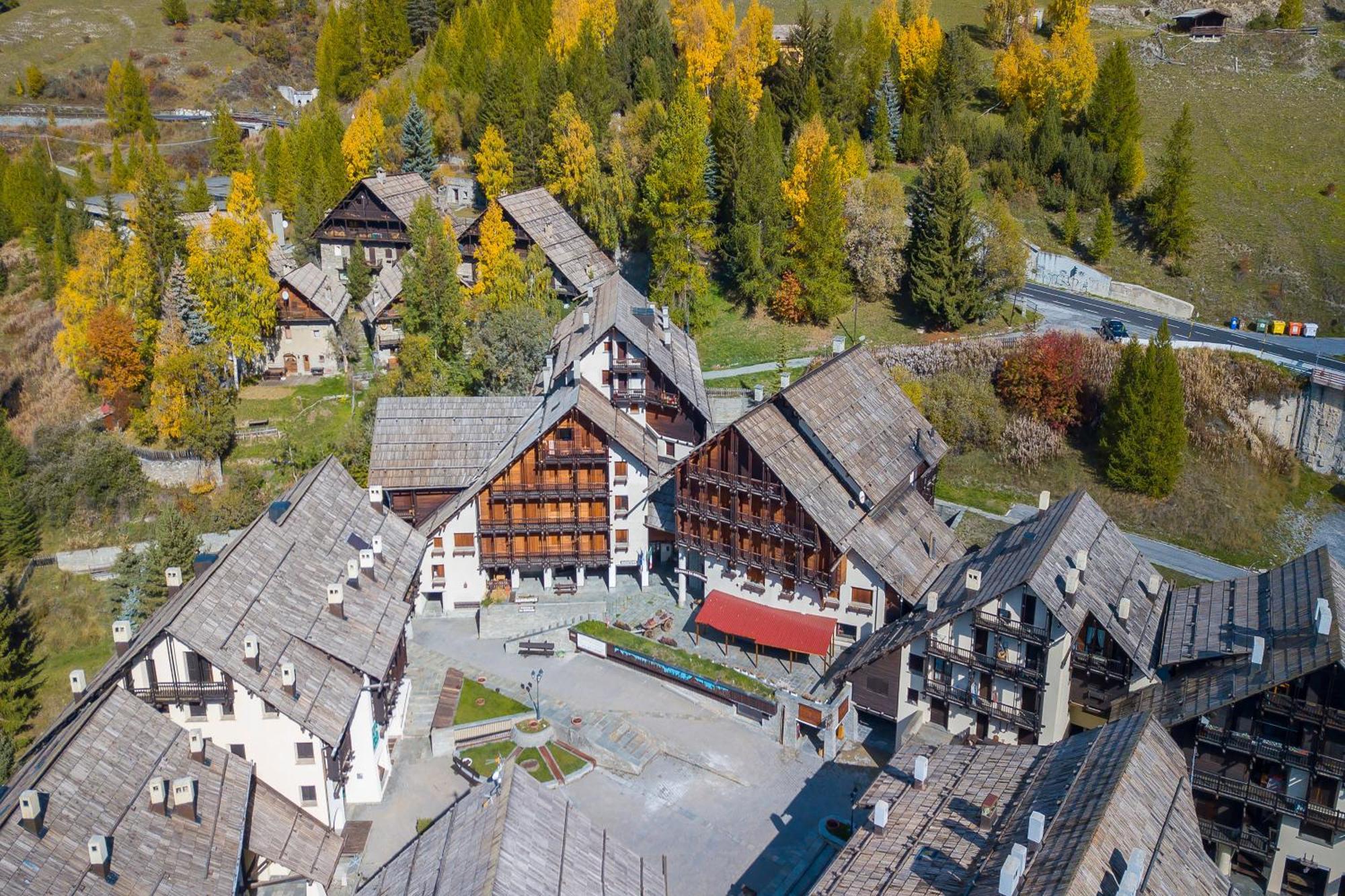 Grange Hike & Ski Sestriere Apartments Экстерьер фото